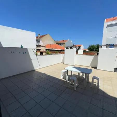 Elegant Getaway - Spacious 3 Bedroom -lisbon Baixa Da Banheira Lavradio