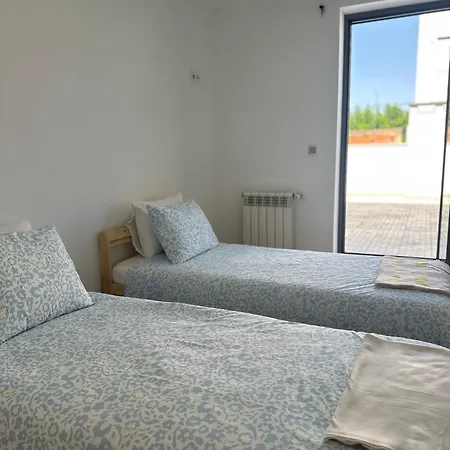 Διαμέρισμα Elegant Getaway - Spacious 3 Bedroom -lisbon Baixa Da Banheira Lavradio