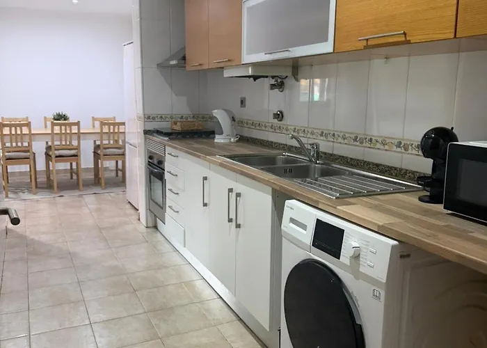 Elegant Getaway - Spacious 3 Bedroom -lisbon Baixa Da Banheira Apartamento *